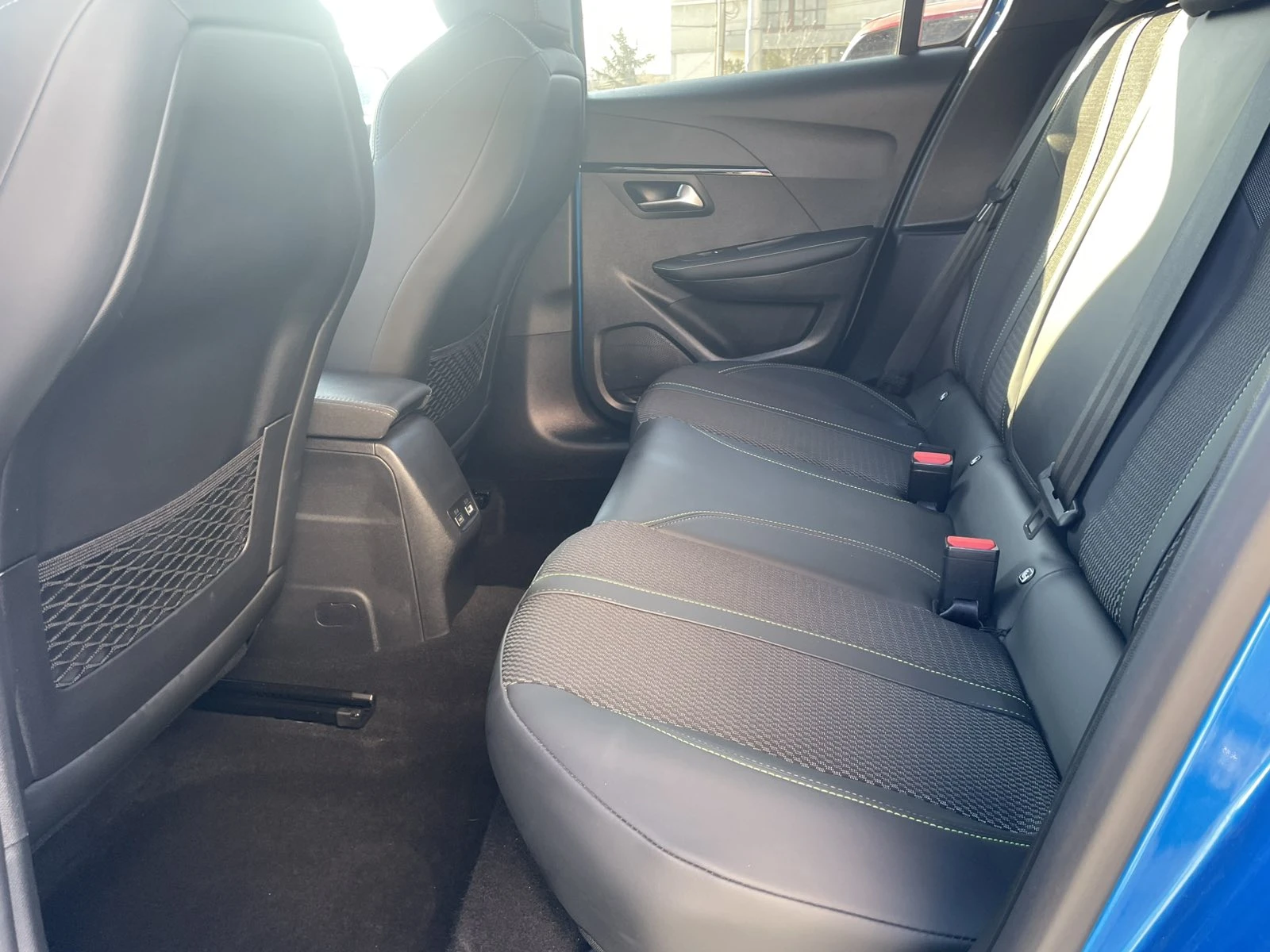 Peugeot 208 GT HYBRID | Mobile.bg � ����������� 17