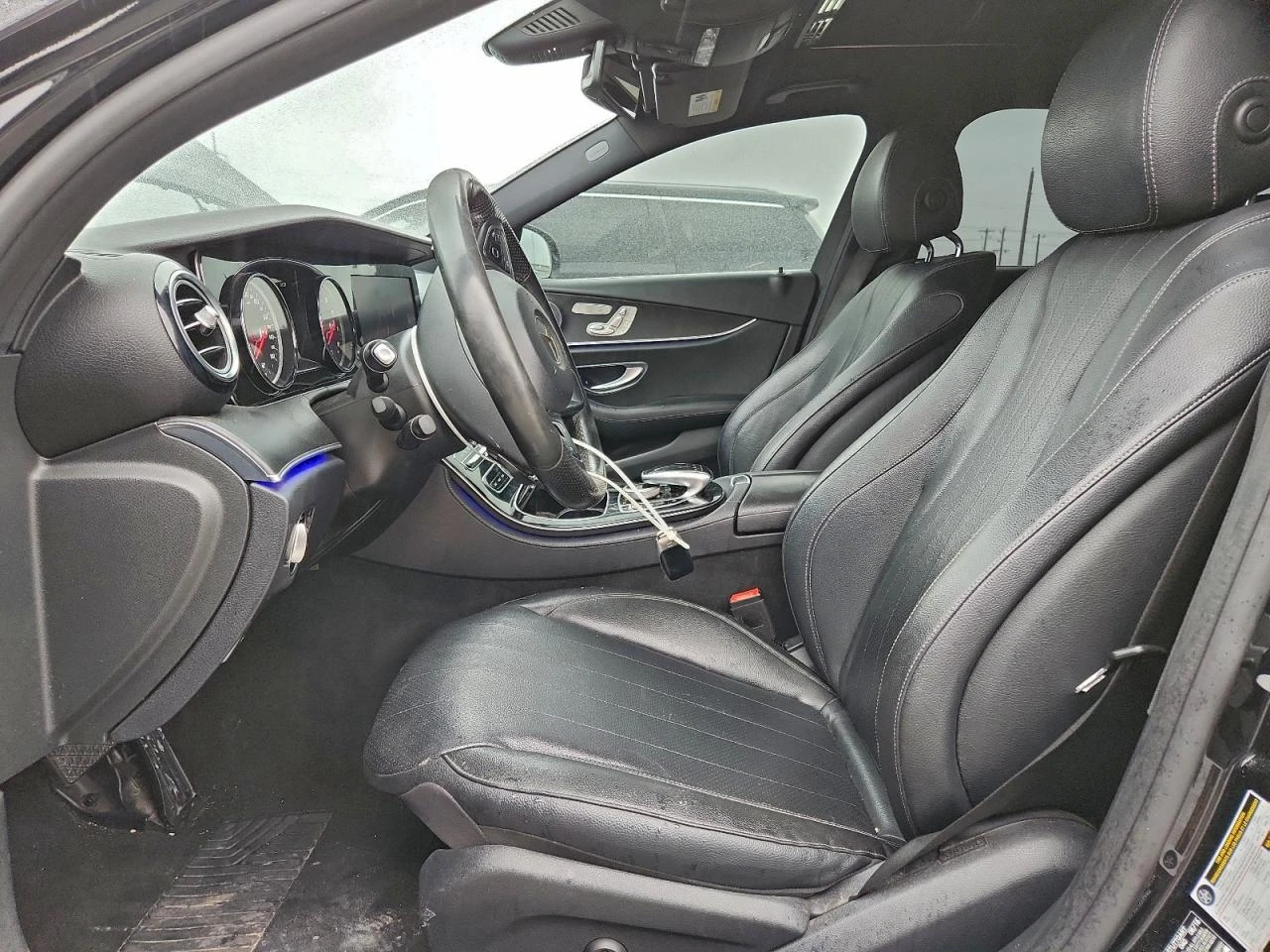 Mercedes-Benz E 300 AMG* PACK* BURMESTER* ПОДГРЕВ* КАМЕРА* КЕЙЛЕС*  - изображение 9