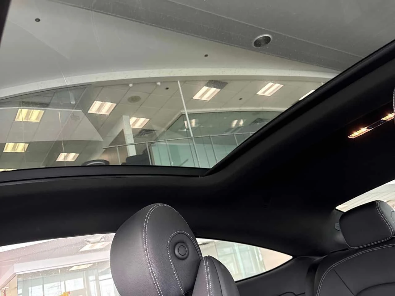 Mercedes-Benz C 300 * CARFAX * ���� �� �� | Mobile.bg � ����������� 11