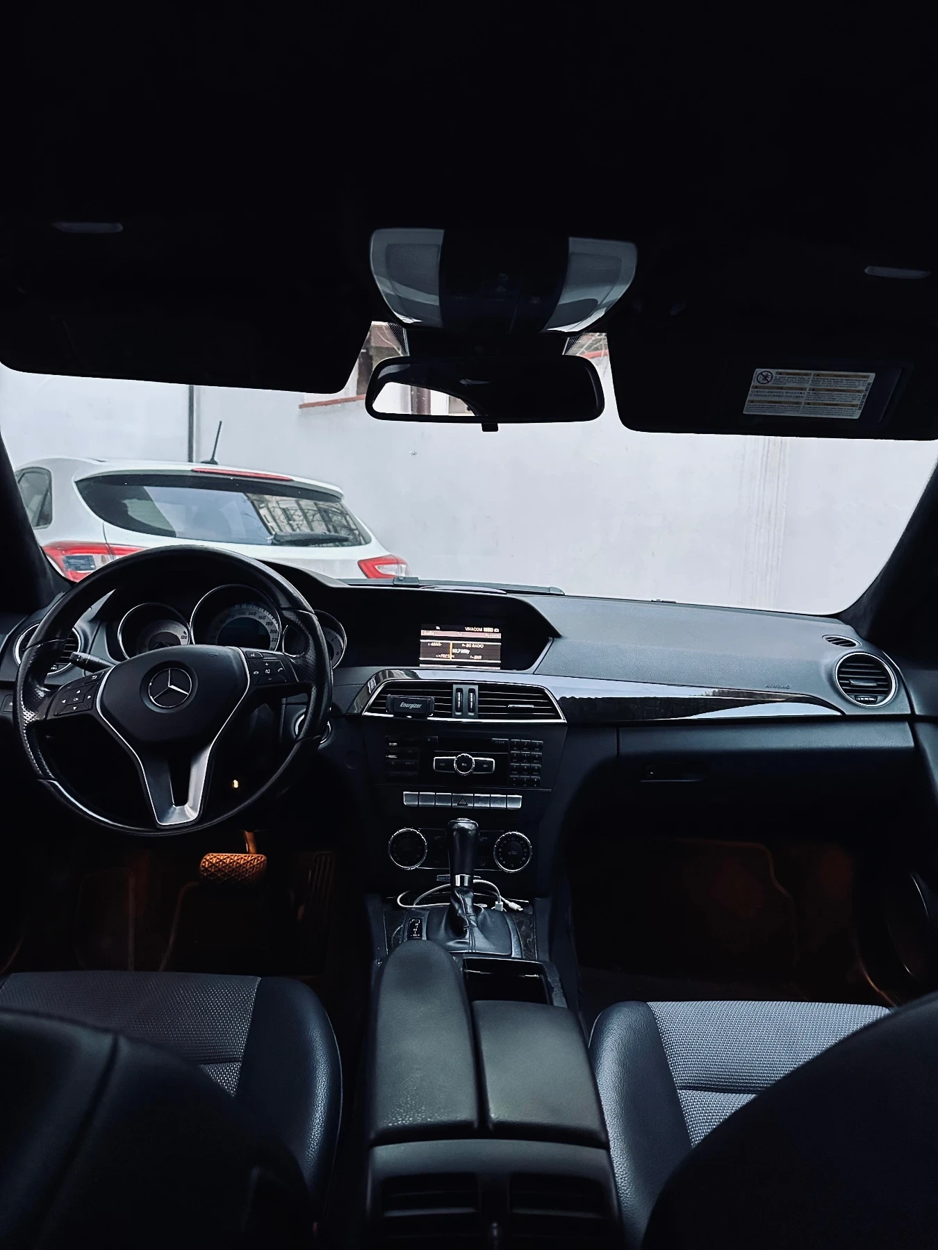 Mercedes-Benz C 220  - изображение 7