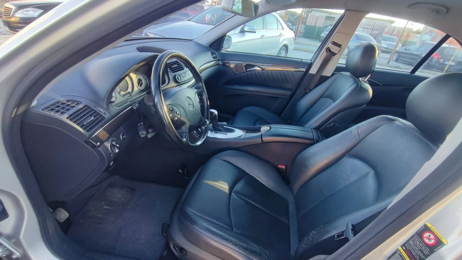 Mercedes-Benz E 270 CDI AVANTGARDE , снимка 10 - Автомобили и джипове - 53904911