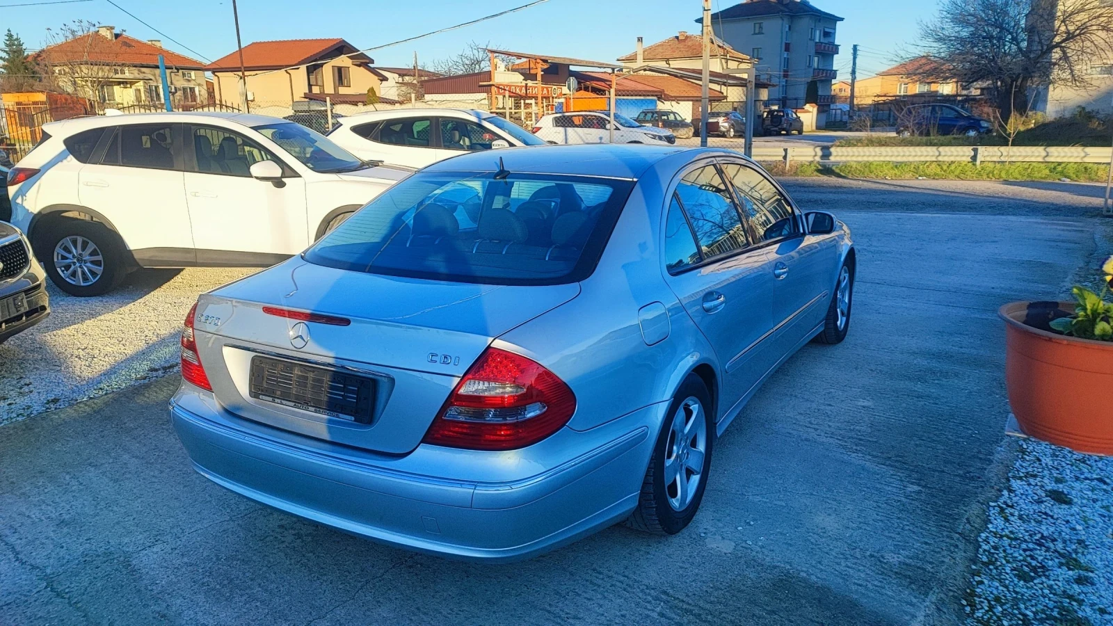 Mercedes-Benz E 270 CDI AVANTGARDE , снимка 8 - Автомобили и джипове - 53904911