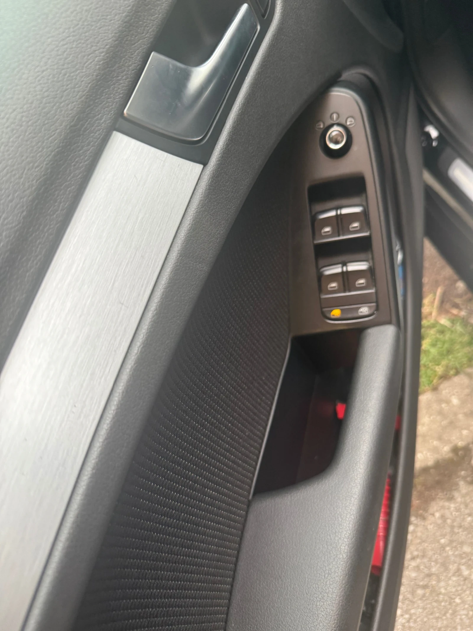 Audi A4 2.0 143 S-LINE, снимка 12 - Автомобили и джипове - 54017774