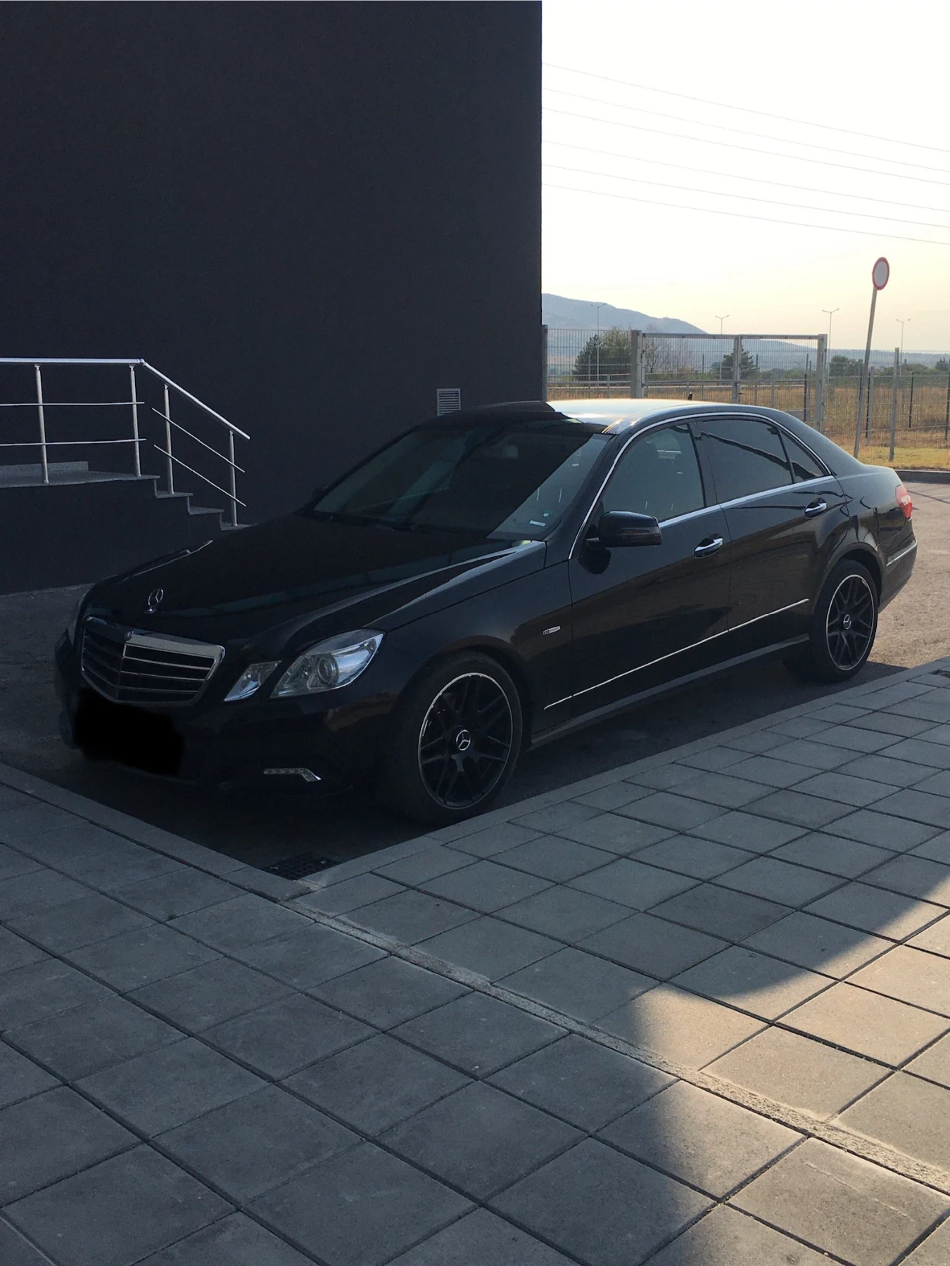 Mercedes-Benz E 350, снимка 7 - Автомобили и джипове - 54035544