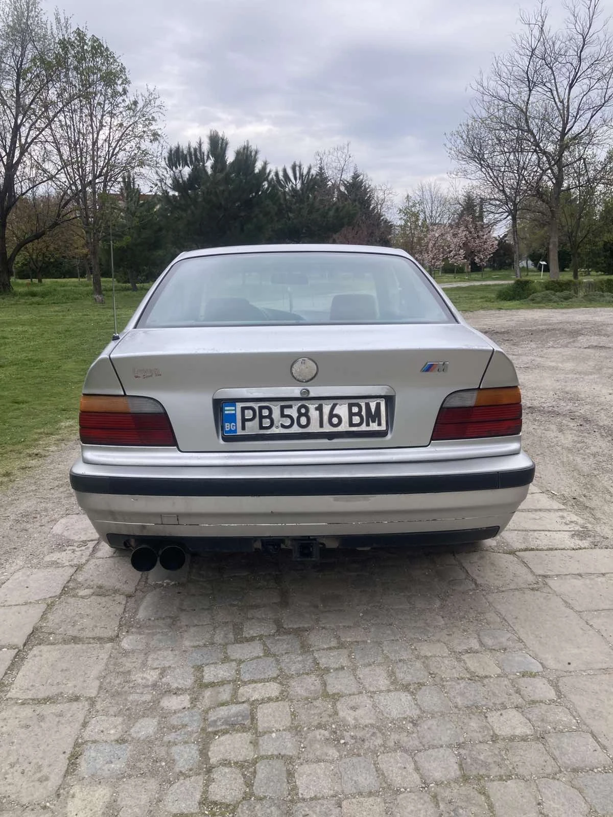 BMW 320 Is Купе Бензин Клима Топ Цена, снимка 7 - Автомобили и джипове - 54261394