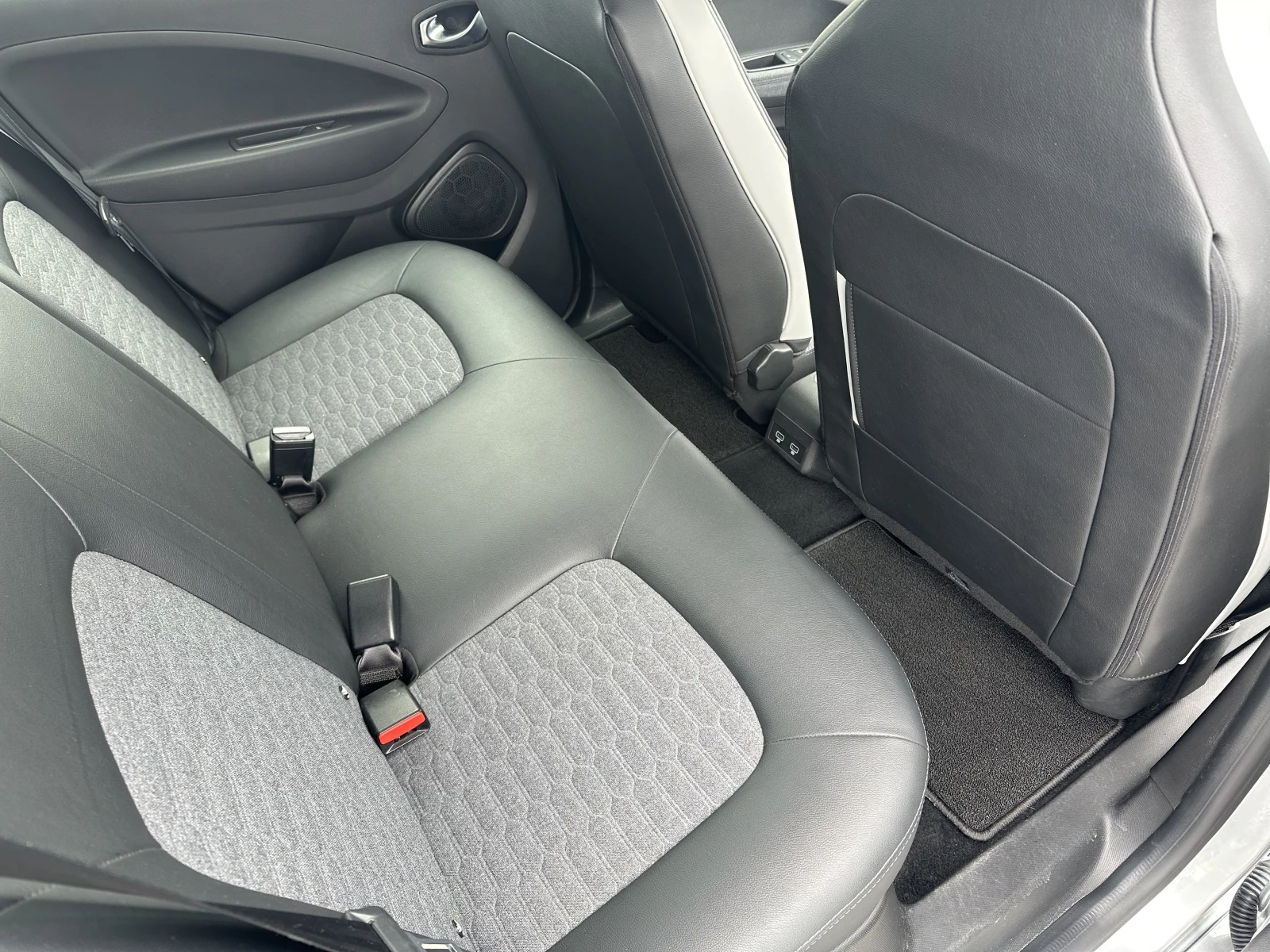Renault Zoe R135 Intense 52kW SoH 94.2% ������� | Mobile.bg � ����������� 9