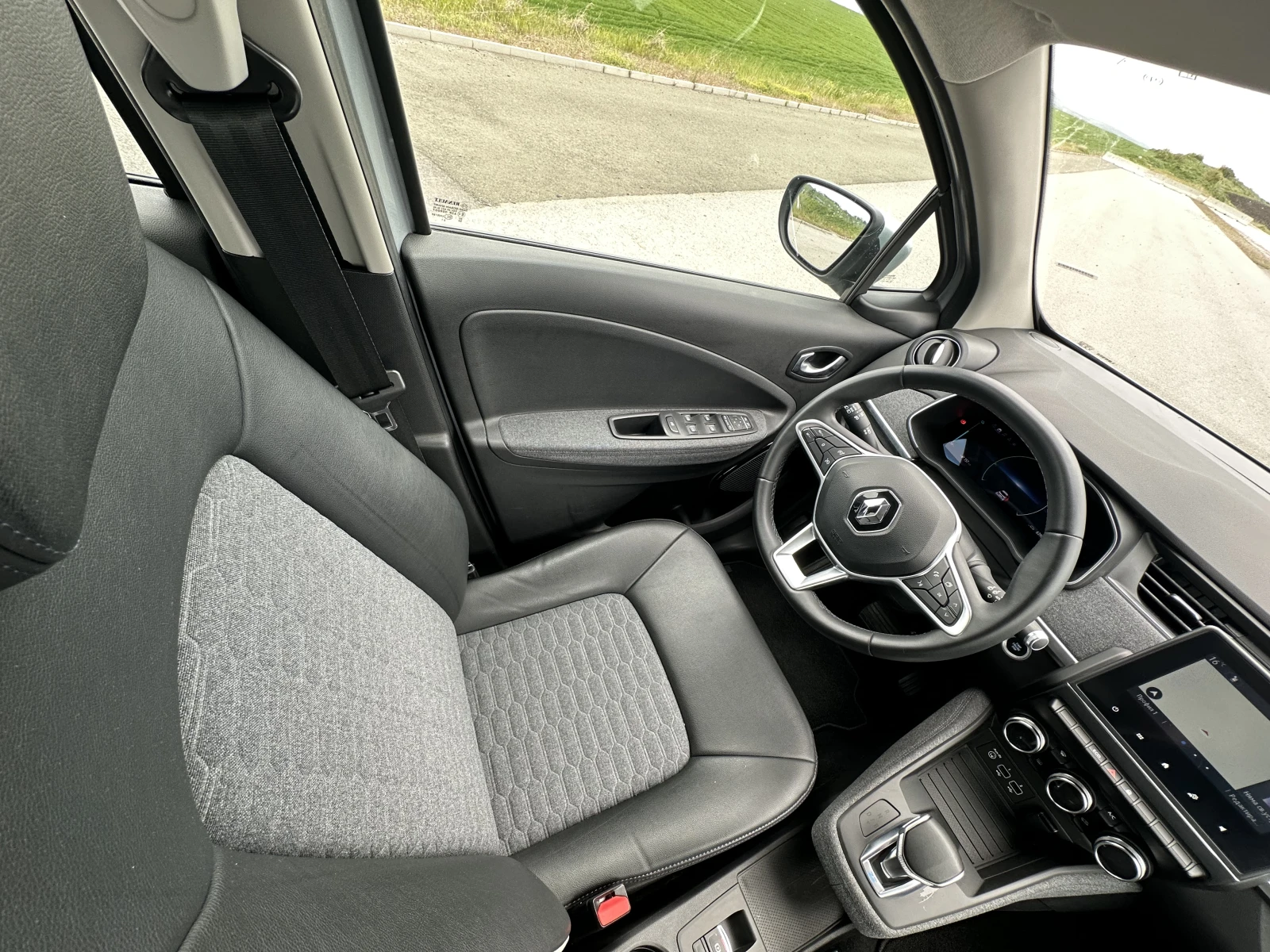 Renault Zoe R135 Intense 52kW SoH 94.2% ������� | Mobile.bg � ����������� 8