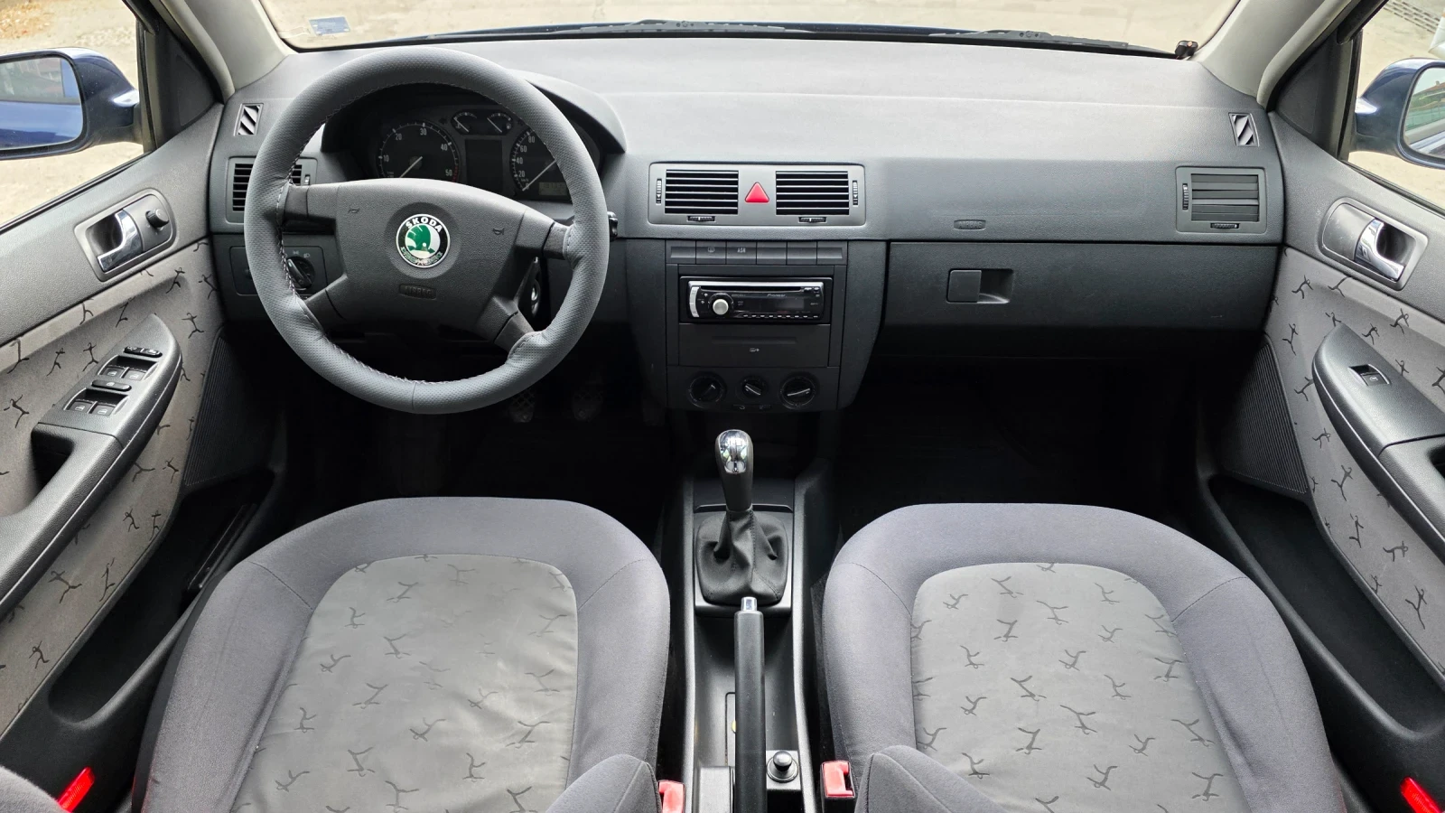 Skoda Fabia 1.9 101кс втори собственик, снимка 9 - Автомобили и джипове - 54602049