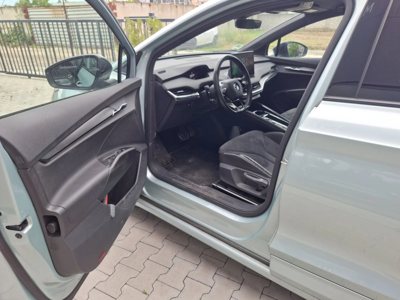 Skoda Enyaq 60kwh* * Sportline* * TOP, снимка 16 - Автомобили и джипове - 54763966