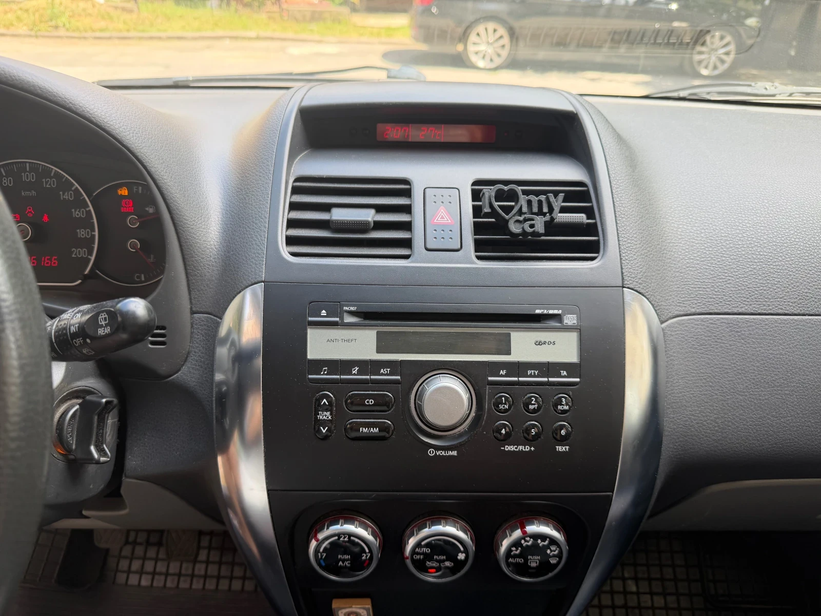 Suzuki SX4 1.6 4х4, снимка 13 - Автомобили и джипове - 54918954