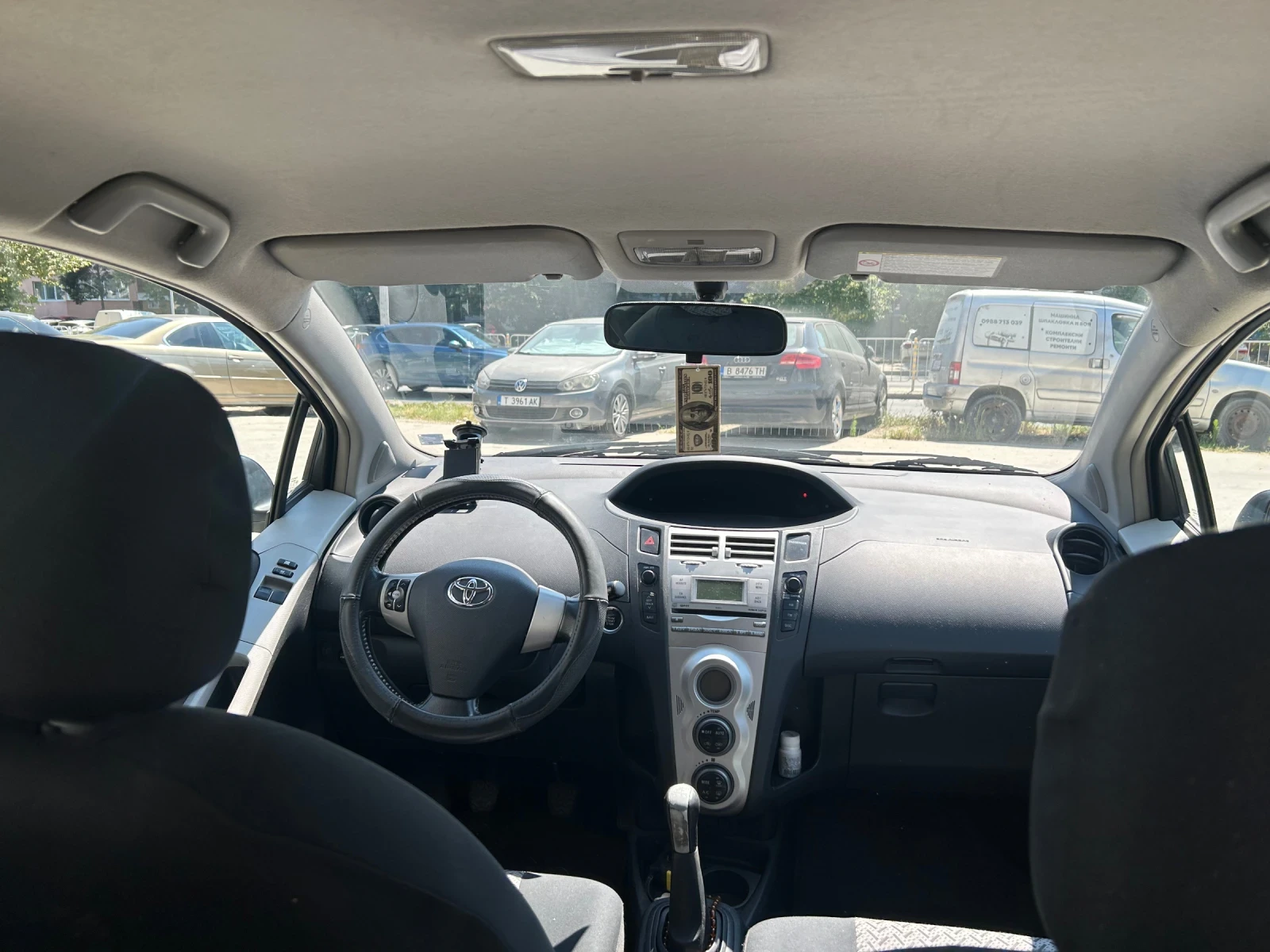 Toyota Yaris, снимка 4 - Автомобили и джипове - 55574408