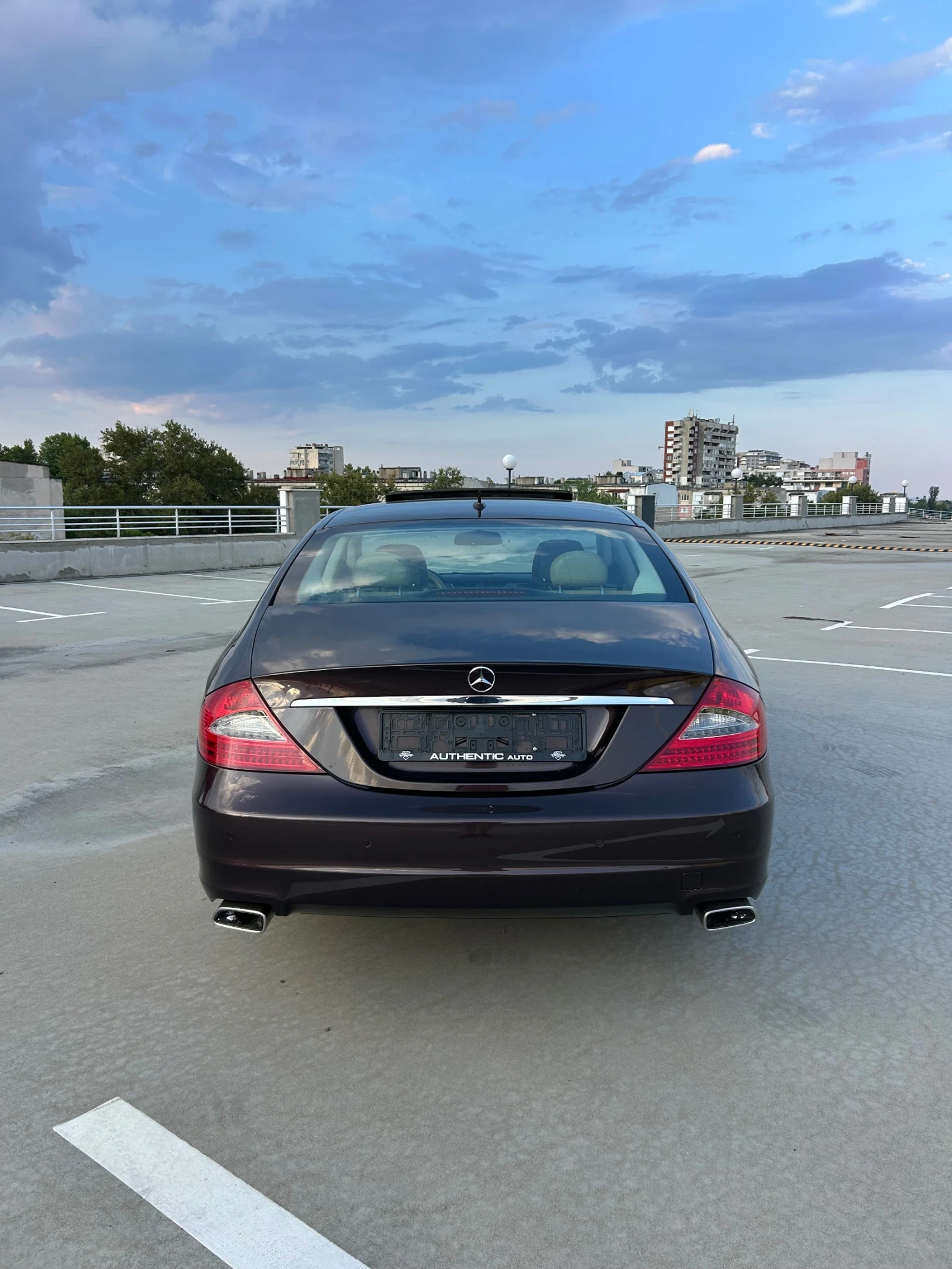 Mercedes-Benz CLS 320 CDI // ФЕЙСЛИФТ//НА ПРУЖИНИ // ОБДУХВАНЕ, снимка 4 - Автомобили и джипове - 55607873