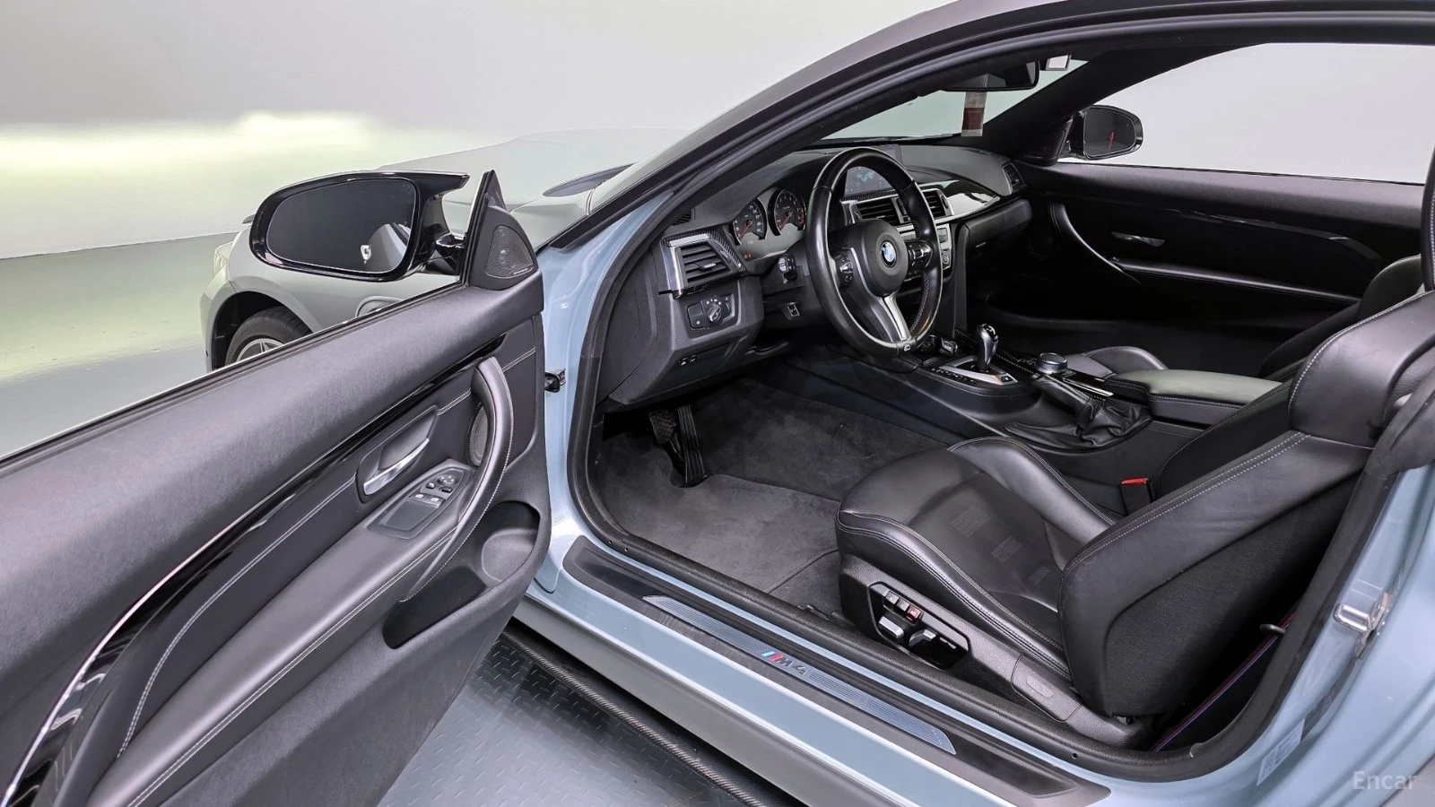 BMW M4 COUPE COMPETITION* HUD* 360* АВТОКРЕДИТ, снимка 5 - Автомобили и джипове - 55675161