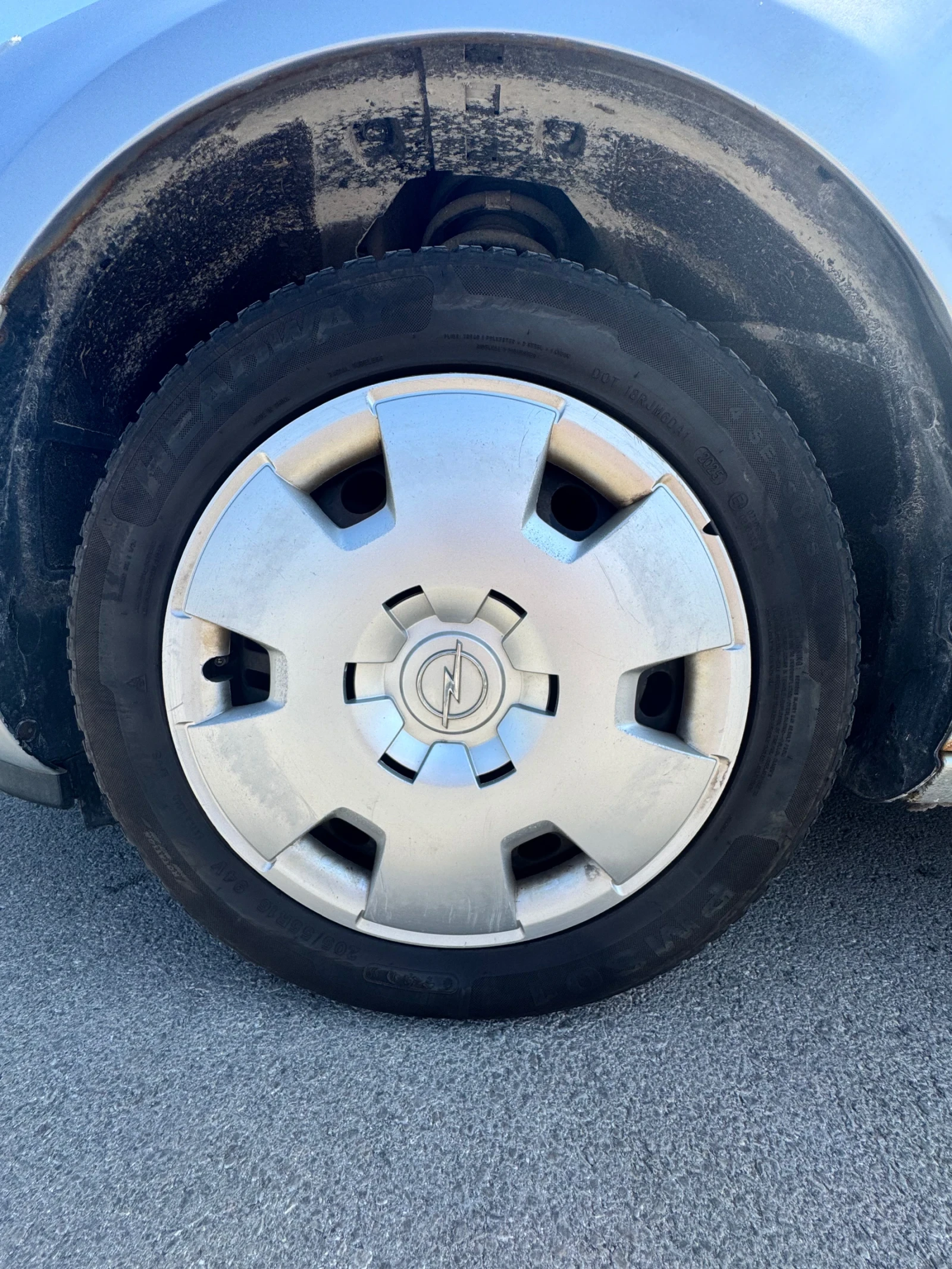 Opel Astra 1.7 CDTI, снимка 10 - Автомобили и джипове - 56656494