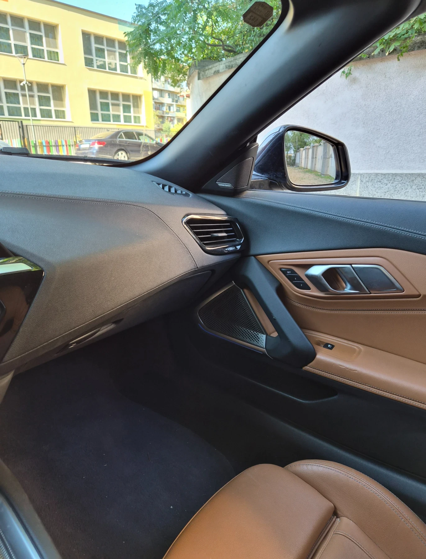 BMW Z4 M 40i, снимка 14 - Автомобили и джипове - 55997961