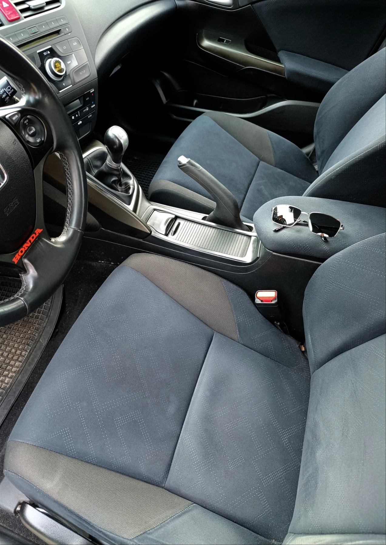Honda Civic TURISMO 2200, снимка 10 - Автомобили и джипове - 56015372
