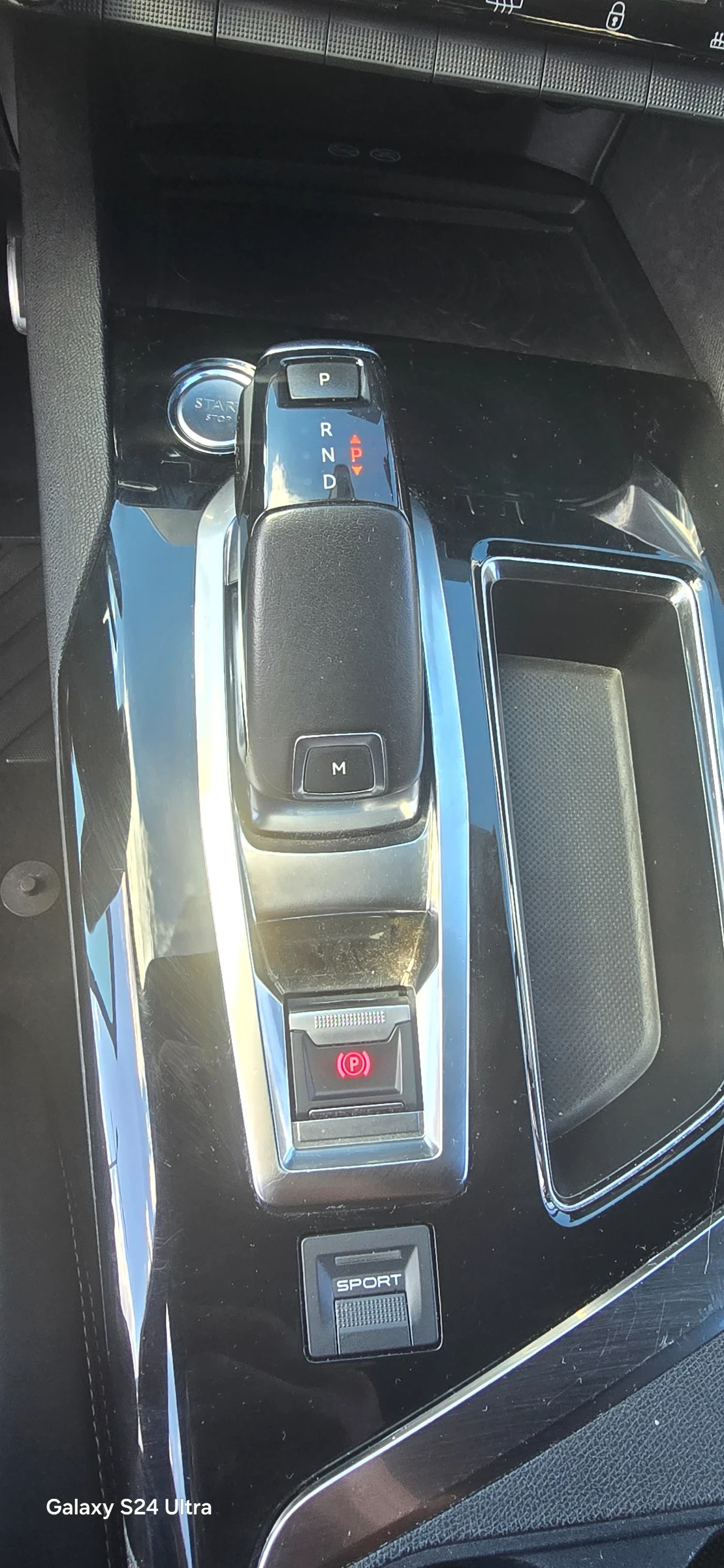 Peugeot 3008, снимка 6 - Автомобили и джипове - 56164620