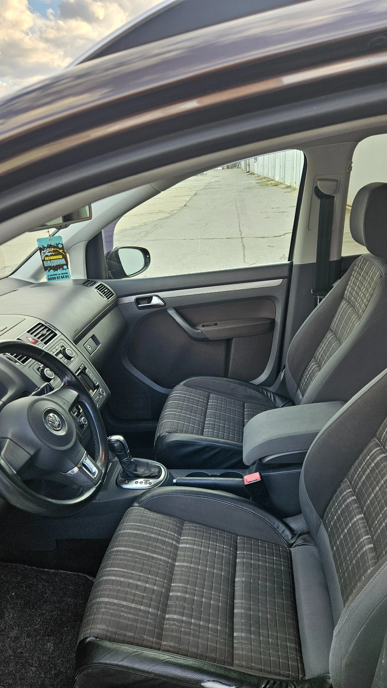 VW Touran CROSS* 2.0 TDI* DSG AUTOMAT* , снимка 12 - Автомобили и джипове - 56246821