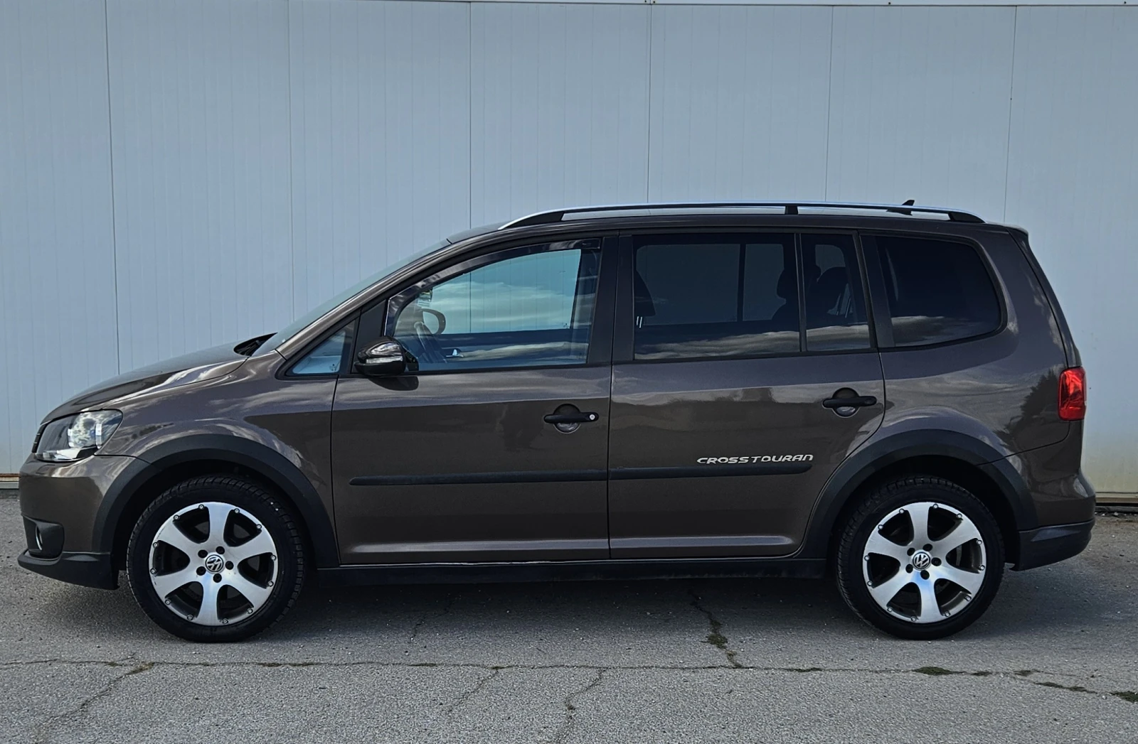 VW Touran CROSS* 2.0 TDI* DSG AUTOMAT* , снимка 4 - Автомобили и джипове - 56246821