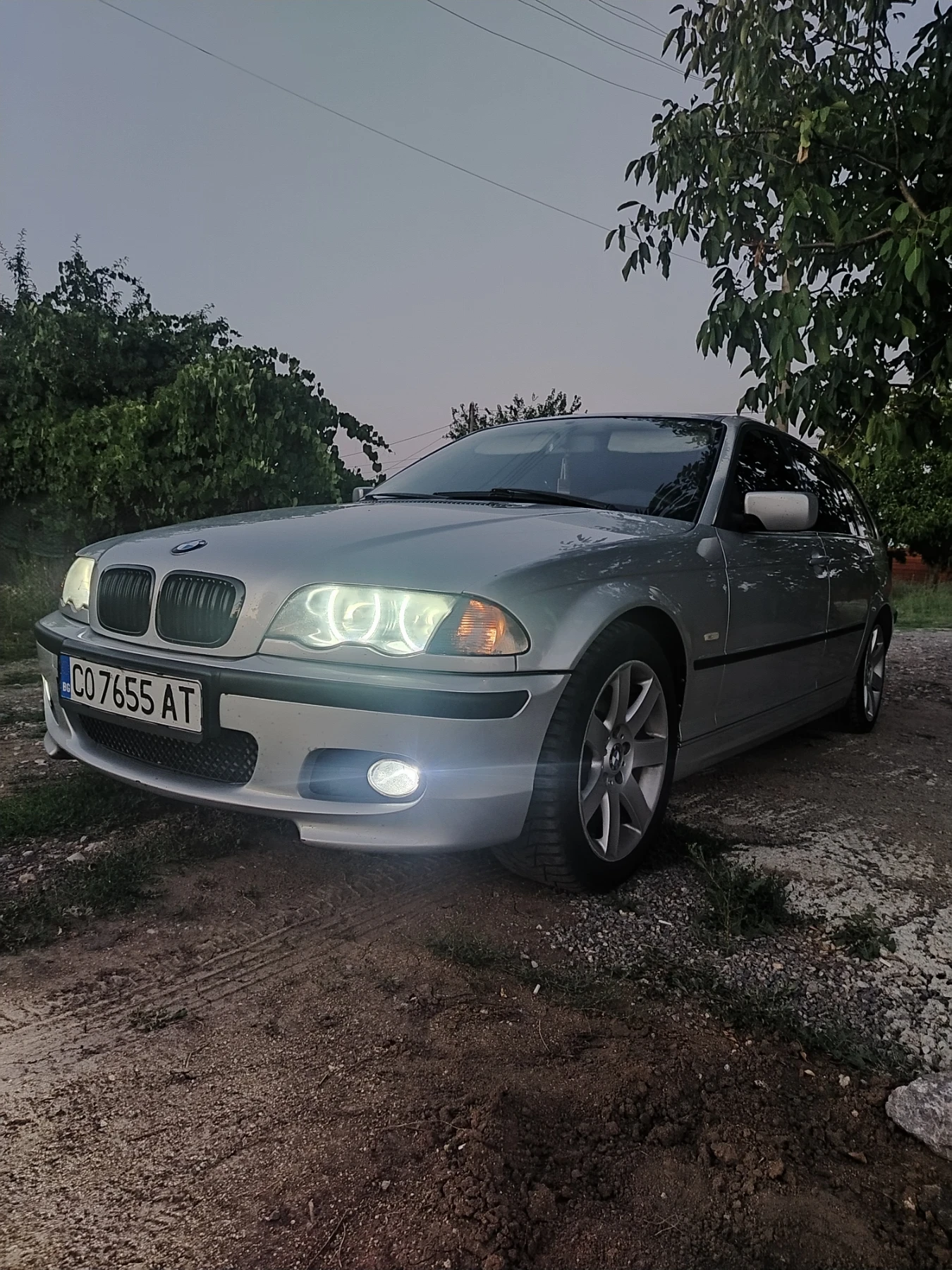 BMW 330, снимка 6 - Автомобили и джипове - 56349442