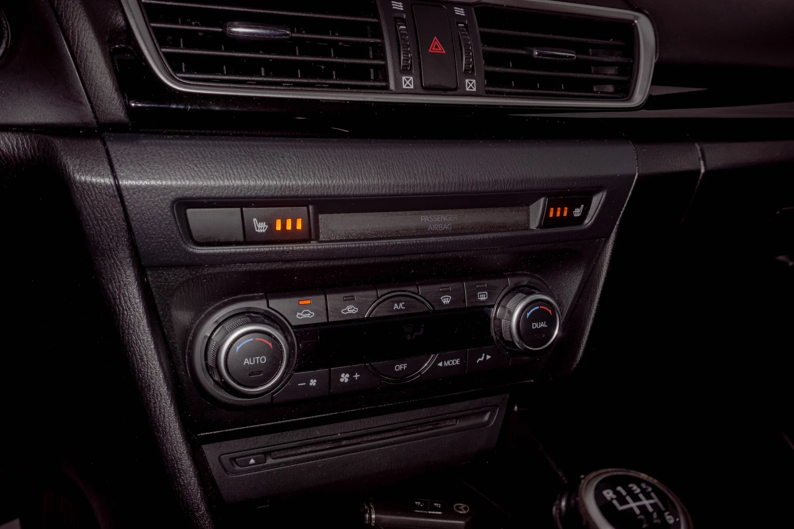 Mazda 3 2.0 ������! ���! � ��������! | Mobile.bg � ����������� 11