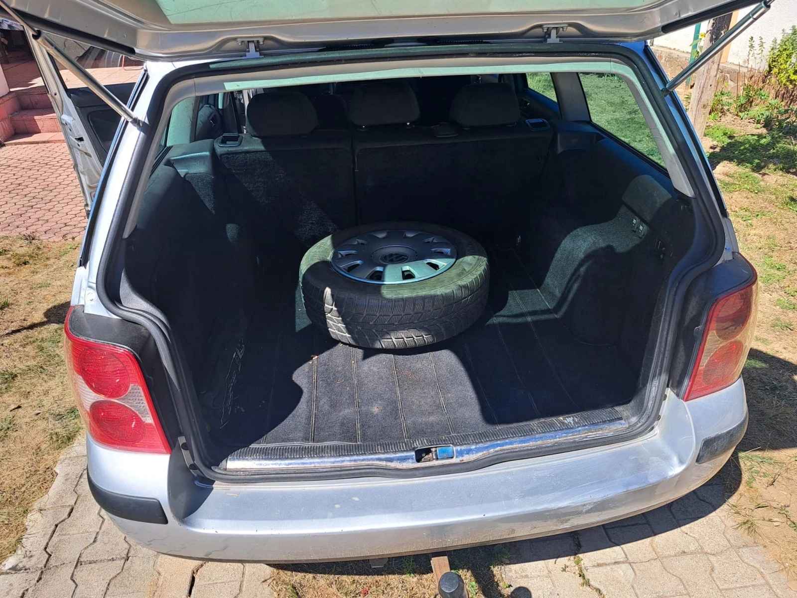 VW Passat, снимка 3 - Автомобили и джипове - 56546593