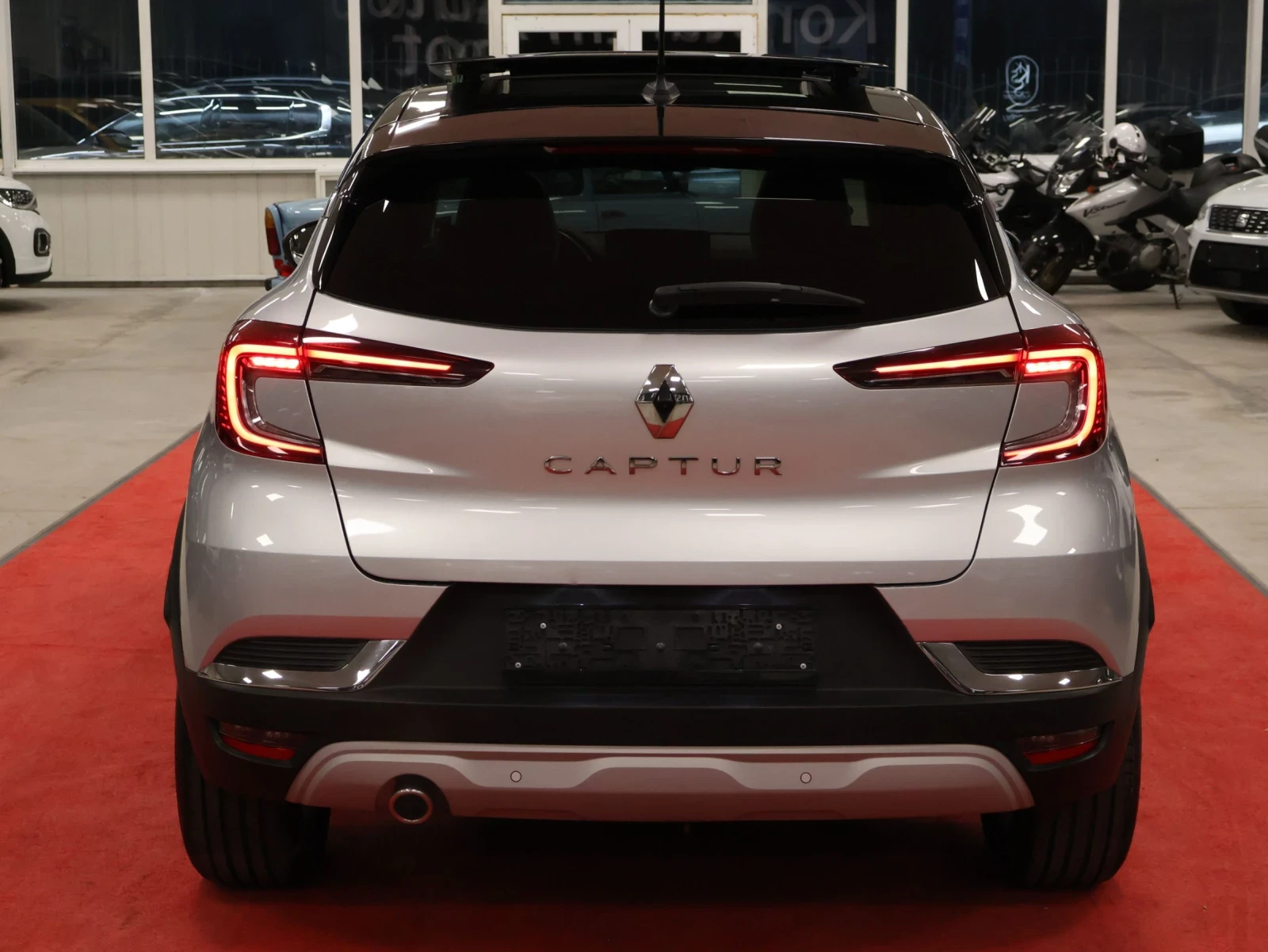Renault Captur 1.3 TCe | EDC| Intense | 122000km, снимка 5 - Автомобили и джипове - 56631009