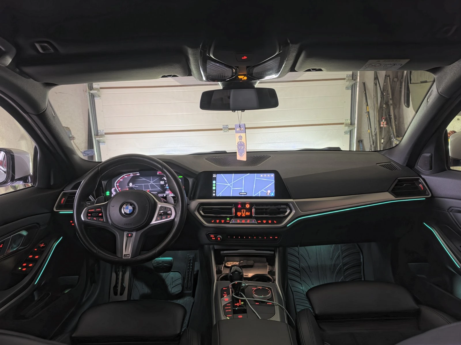 BMW 320, снимка 7 - Автомобили и джипове - 56643512
