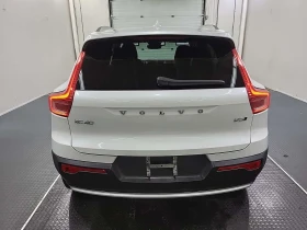 Volvo XC40 CORE  CARFAX, снимка 17