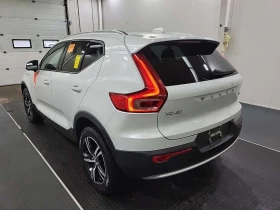 Volvo XC40 CORE  CARFAX, снимка 4