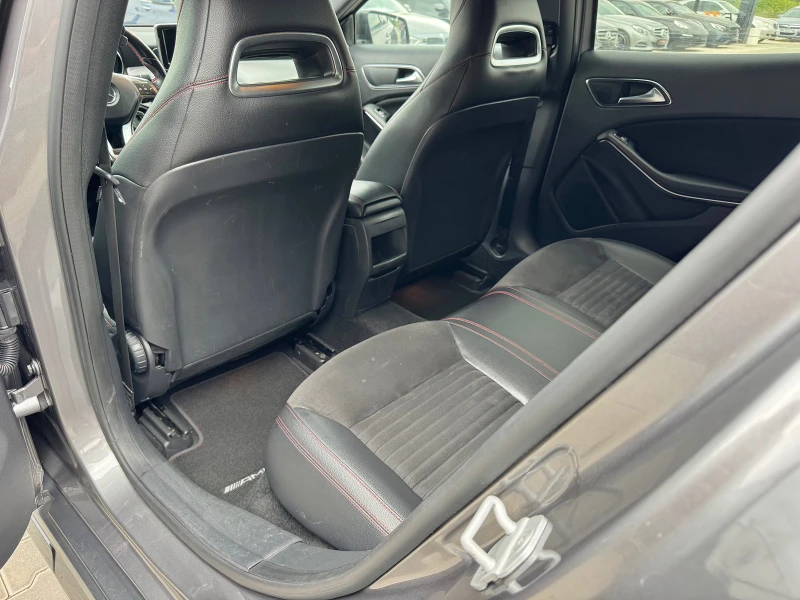 Mercedes-Benz GLA 220 CDi 4Matic AMG Pack, снимка 12 - Автомобили и джипове - 51300496