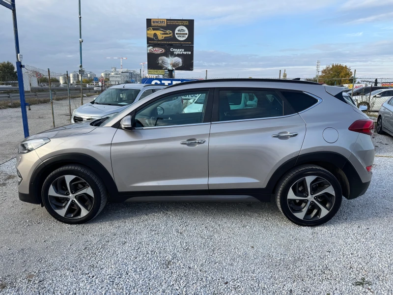 Hyundai Tucson -2.0CRDI-PREMIUM-4X4-FULL PACK, снимка 2 - Автомобили и джипове - 52145502