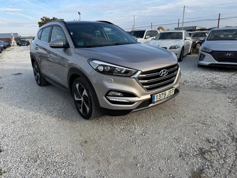 Hyundai Tucson -2.0CRDI-PREMIUM-4X4-FULL PACK, снимка 8 - Автомобили и джипове - 52145502