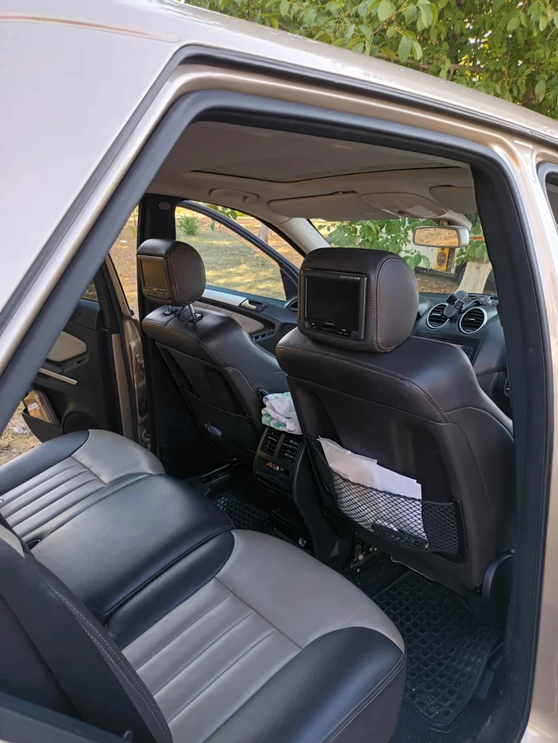 Mercedes-Benz ML 320, снимка 6 - Автомобили и джипове - 52581510