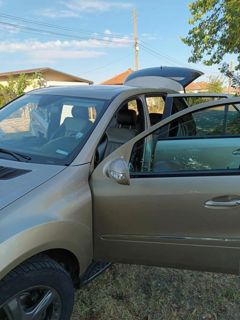 Mercedes-Benz ML 320, снимка 9 - Автомобили и джипове - 52581510
