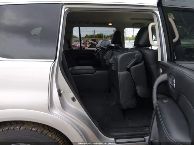 Infiniti QX80 LUXE* 5.6* КОЖА* ПОДГРЕВ* ШИБИДАХ* NAVI* LED* , снимка 7 - Автомобили и джипове - 55435389