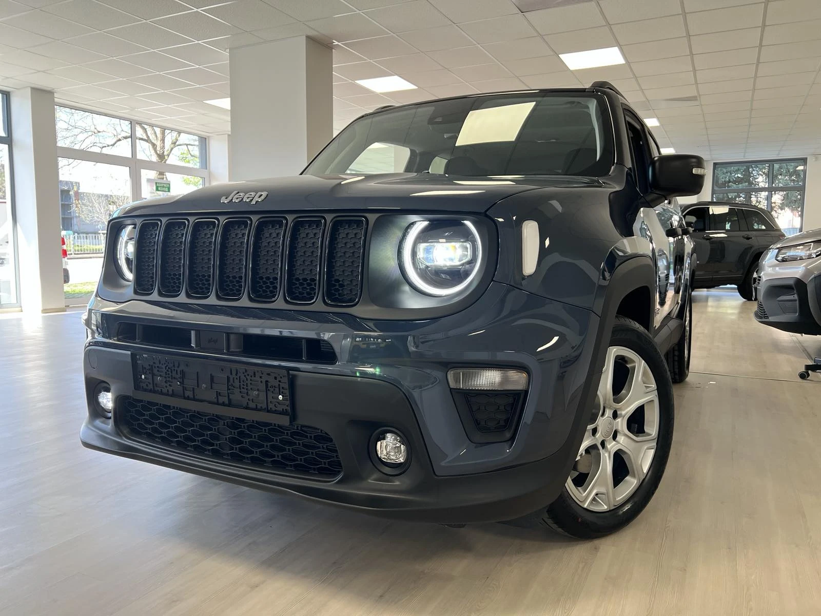 Jeep Renegade ALTITUDE 1.5 e-Hybrid 48V , снимка 1