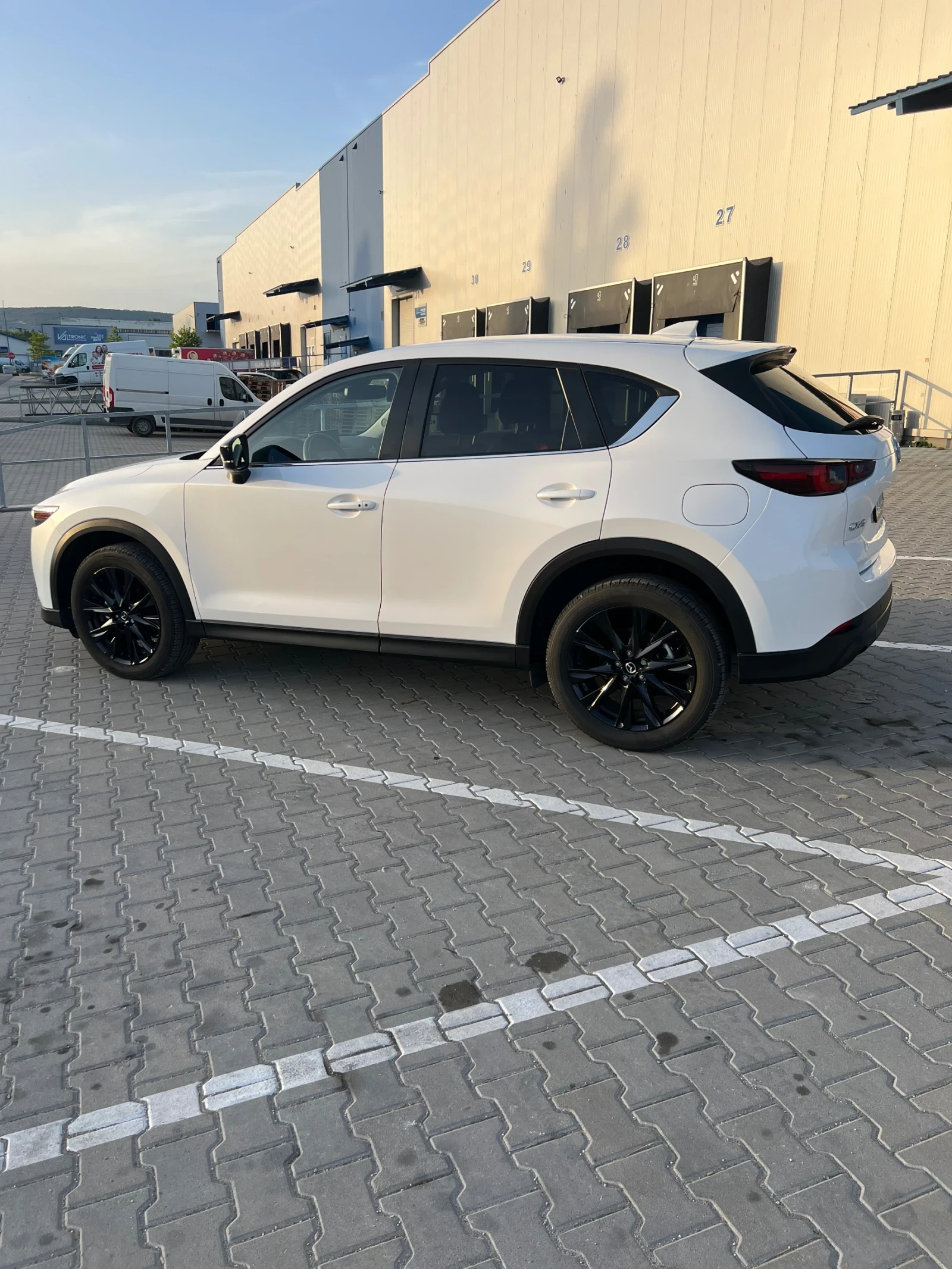 Mazda CX-5 Carbon Edition 14400km. - изображение 5