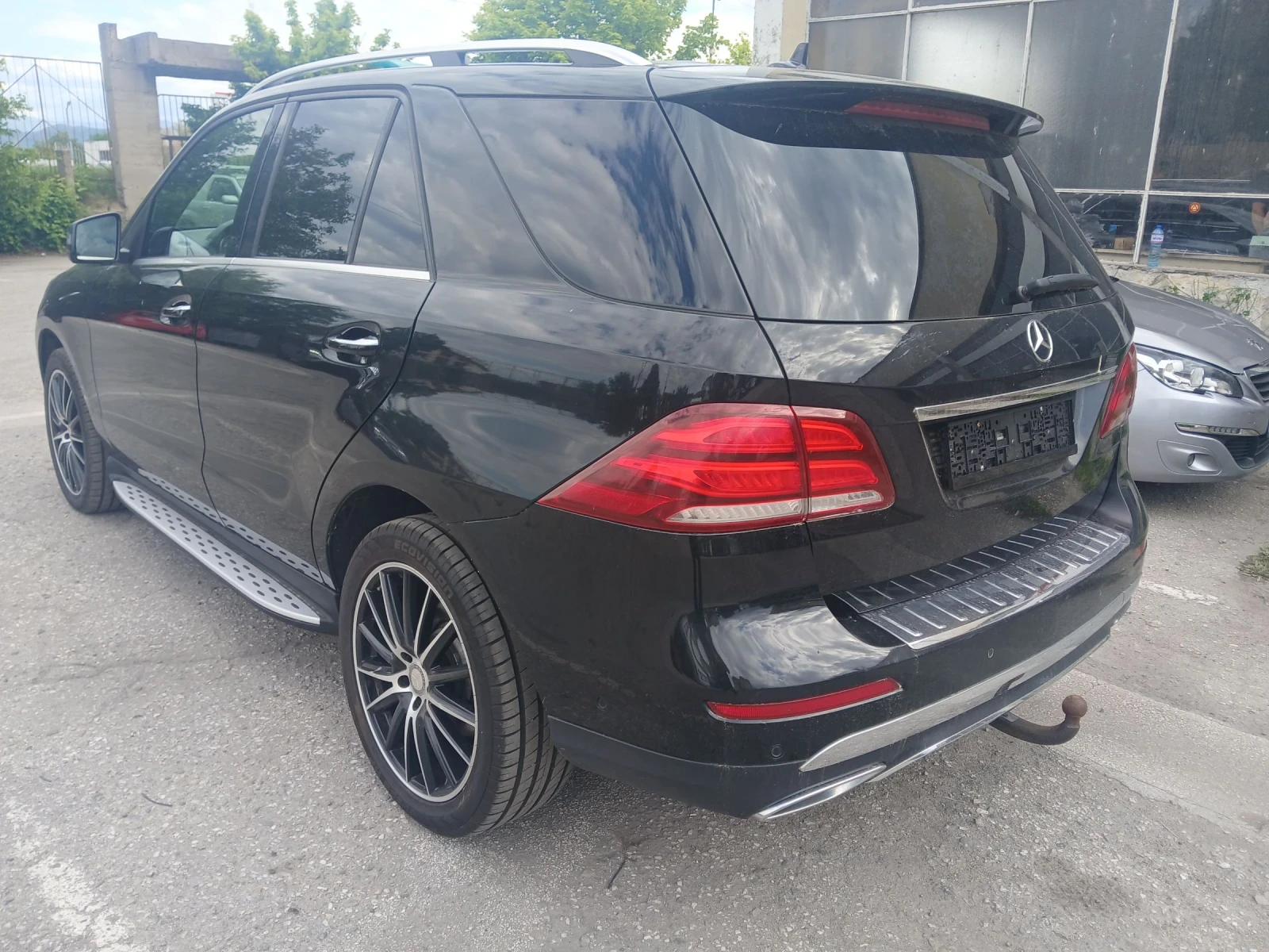 Mercedes-Benz GLE 350 3.5 дизел 4х4 - изображение 4