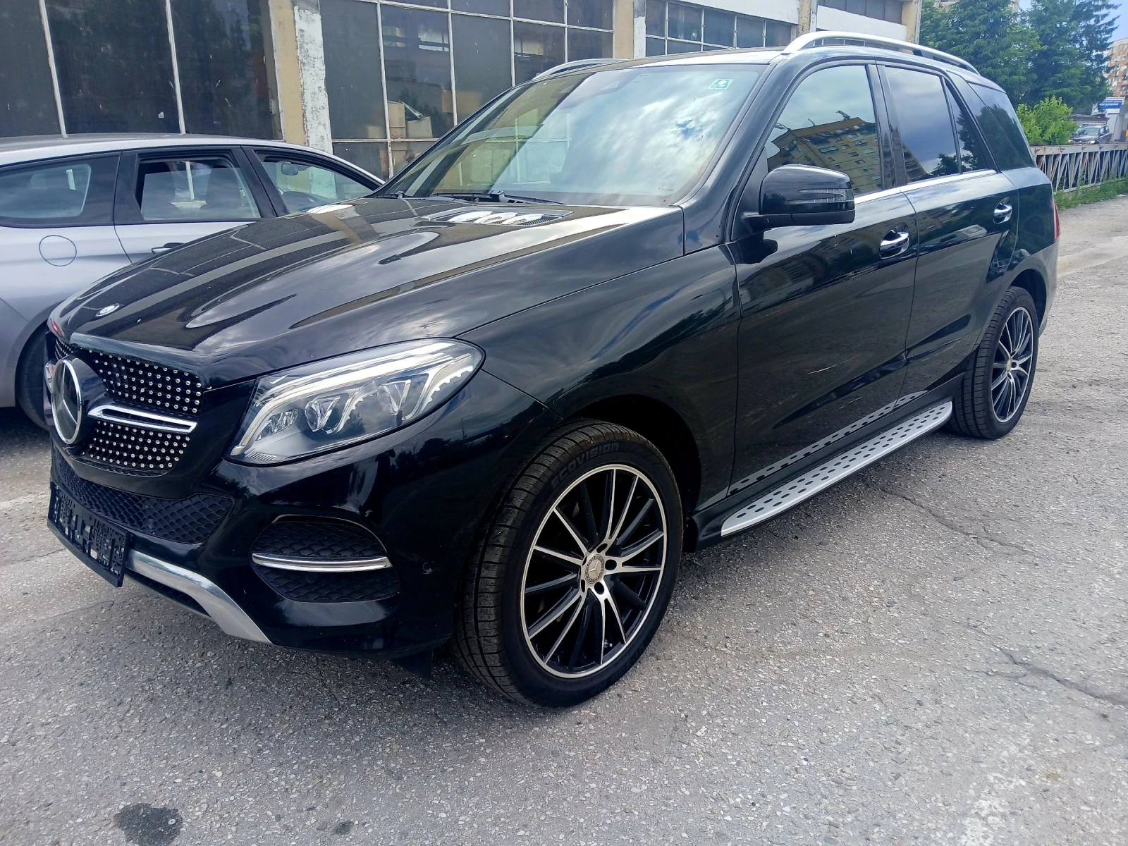 Mercedes-Benz GLE 350 3.5 дизел 4х4 - изображение 2