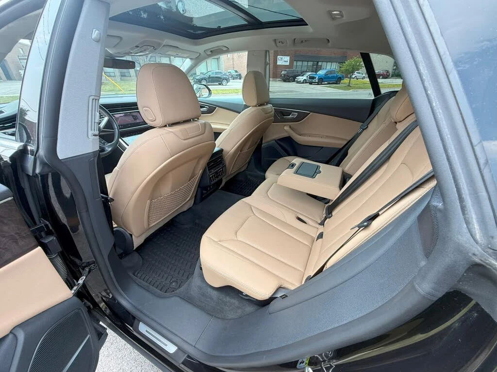 Audi Q8 PROGRESSIVE* DISTRONIK* PANO* BANG&OLUFSEN* KEYLES | Mobile.bg   12