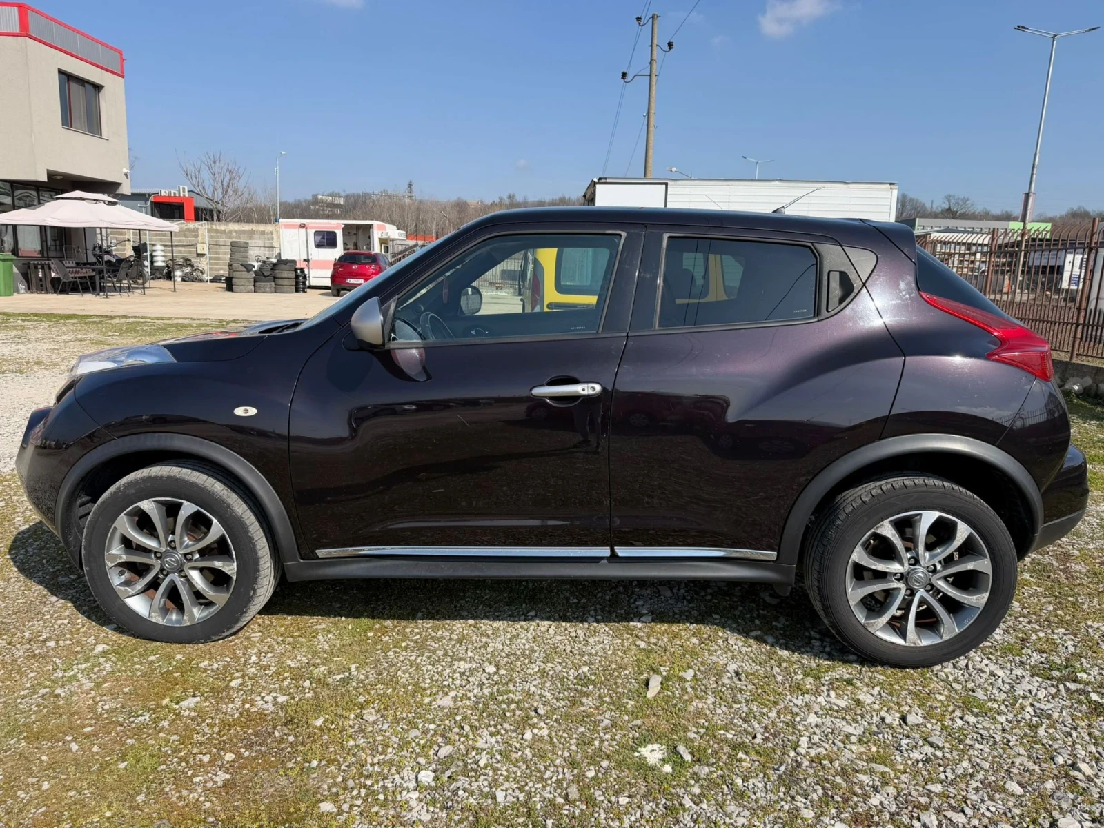 Nissan Juke 1.5 dci - КОЖА - НАВИ, снимка 4 - Автомобили и джипове - 53852377