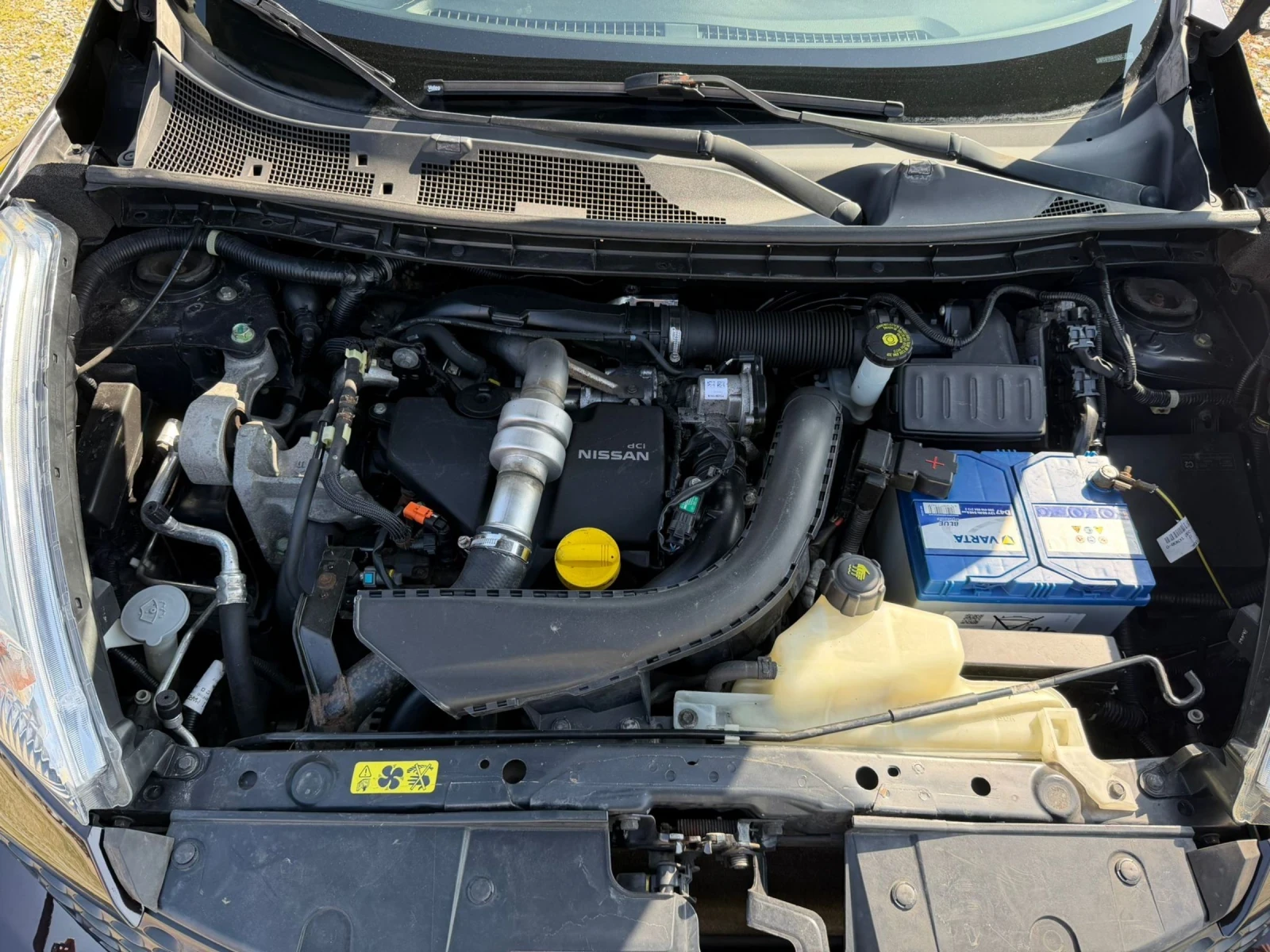 Nissan Juke 1.5 dci - КОЖА - НАВИ, снимка 17 - Автомобили и джипове - 53852377