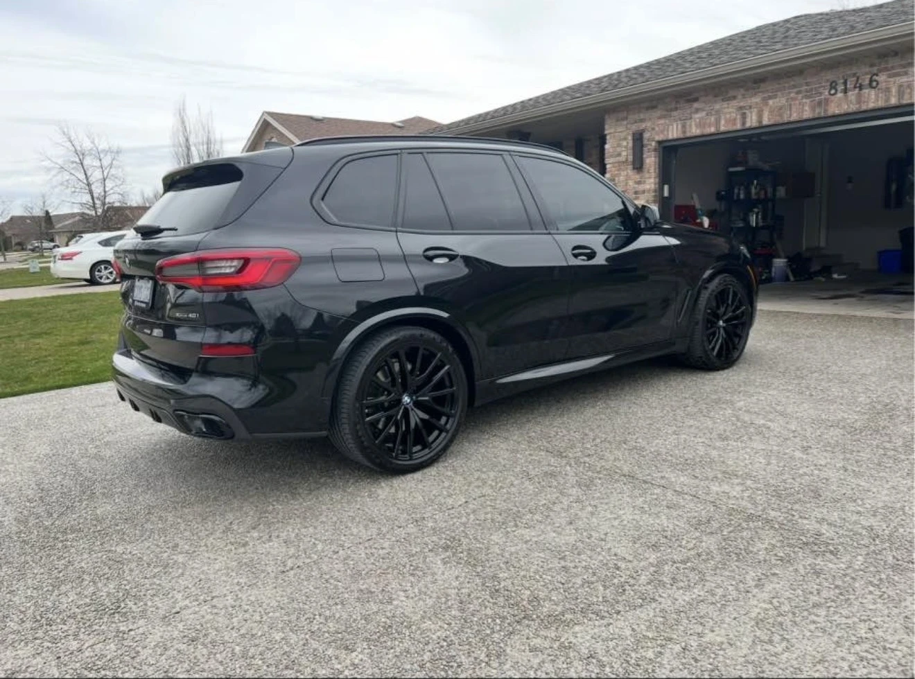 BMW X5 40i xDrive M-Sport | Laser | Air Susp , снимка 3 - Автомобили и джипове - 53875915
