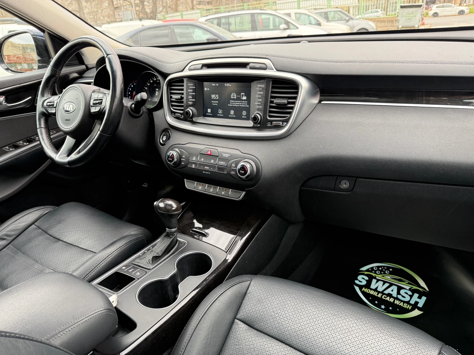 Kia Sorento 4х4* 7МЕСТА* М.ТОЧКА* КАМЕРА* ПОДГРЕВ* KeyLess, снимка 13 - Автомобили и джипове - 53894579