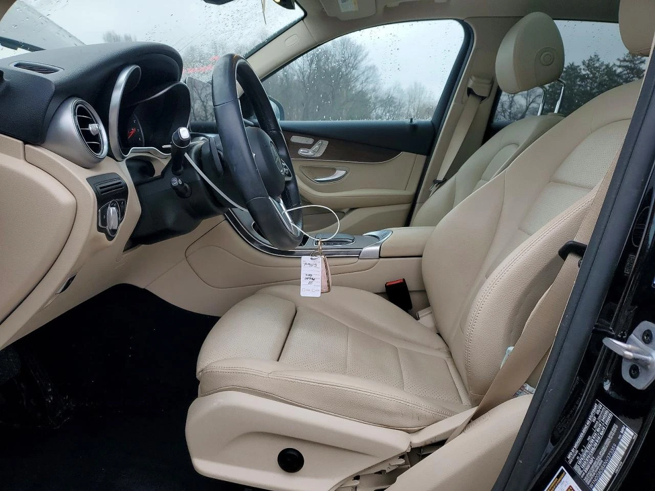 Mercedes-Benz GLC 300 2.0l, снимка 7 - Автомобили и джипове - 53965251