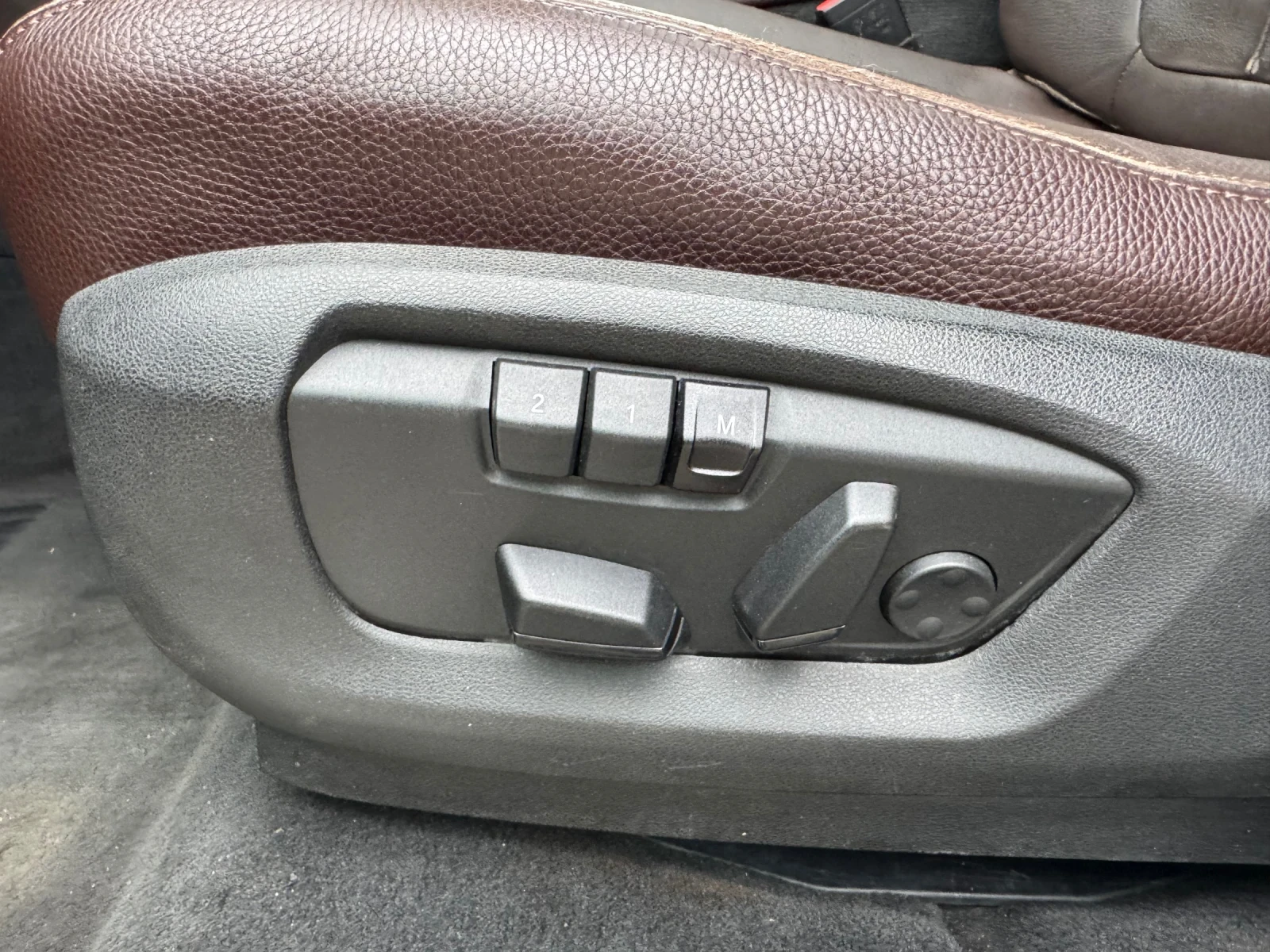 BMW X5 3.5i. Xdrive 306kc Individual, снимка 15 - Автомобили и джипове - 53966927