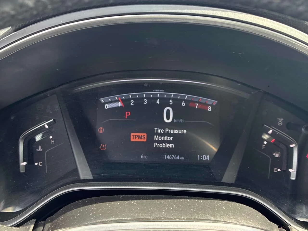 Honda Cr-v Sport AWD  CARFAX, снимка 8 - Автомобили и джипове - 53994249