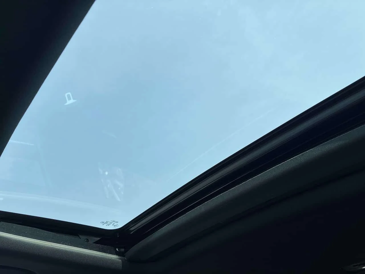 Honda Cr-v Sport AWD  CARFAX, снимка 12 - Автомобили и джипове - 53994249