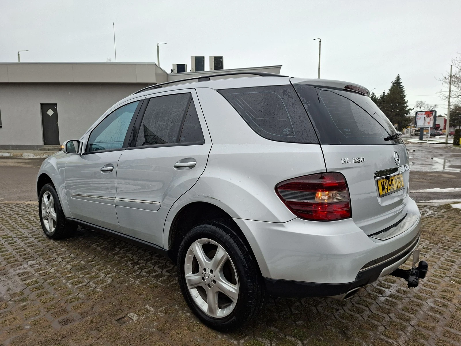 Mercedes-Benz ML 280, снимка 4 - Автомобили и джипове - 54030548